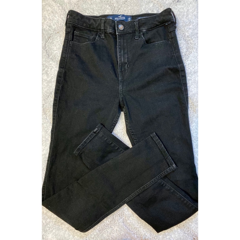 EUC hollister jeans